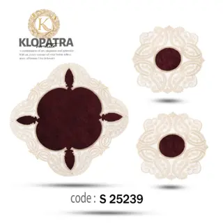 رومیزی مخمل جلومبلی زرشکی