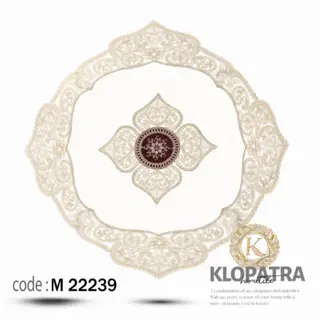 رومیزی مخمل زرشکی