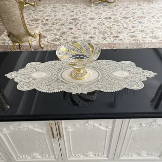 رومیزی رانر طرح زنبق - رنگ سفید