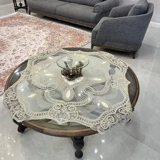رومیزی مربع دانتل