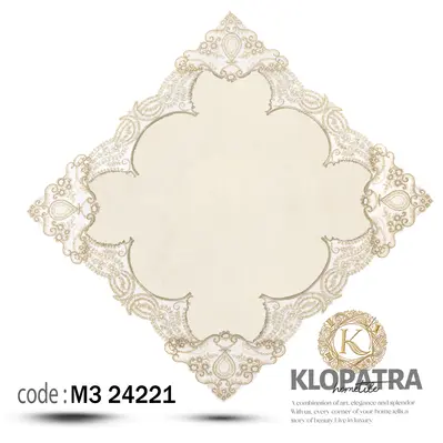 رومیزی مربع مخمل طرح گلدیس - رنگ کرم روشن