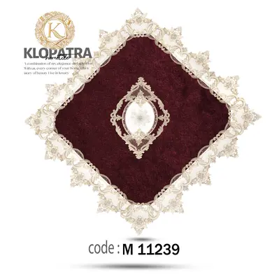 رومیزی مربع طرح گل برجسته - رنگ زرشکی